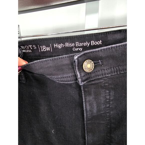 Talbots Black Cotton Blend Curvy High-Rise Barely Boot Jeans Size 18W - Picture 2 of 3